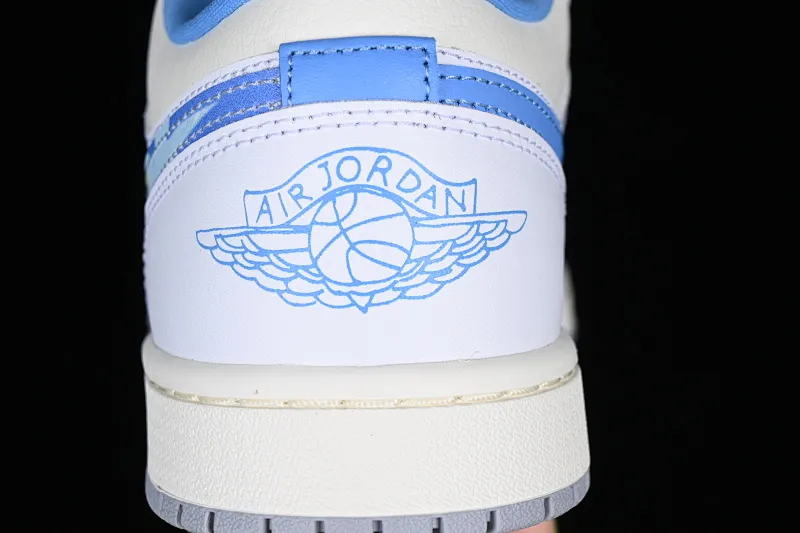 All categories Air Jordan Jordan series basketball shoes Air Jordan 1 Low G version pure original Air Jordan 1 Low "Born To Fly" AJ1 Joe 1 blue and white flame FJ7219-441